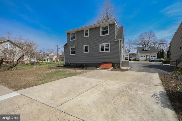 322 MONROE AVE, Cherry Hill, NJ 08002