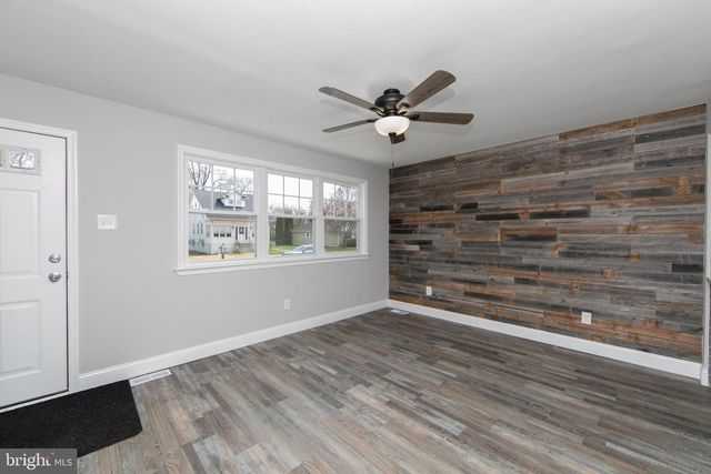 322 MONROE AVE, Cherry Hill, NJ 08002