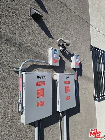 449 W 74th Street, Los Angeles, CA 90003