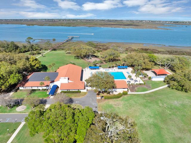 1305 Royal Troon Ln, St Augustine, FL 32086