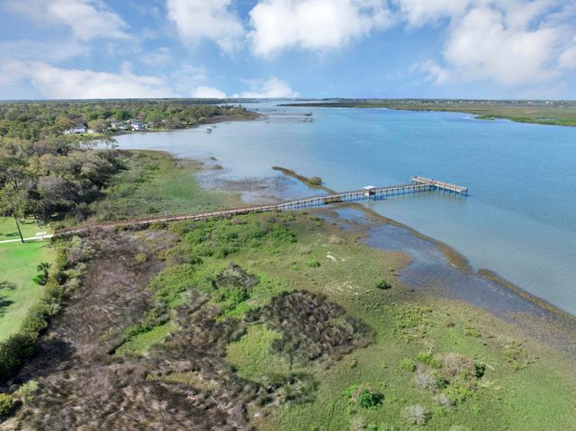 1305 Royal Troon Ln, St Augustine, FL 32086