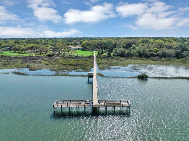 1305 Royal Troon Ln, St Augustine, FL 32086