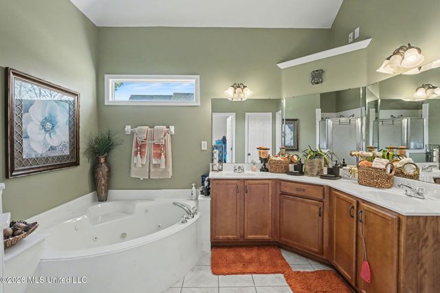 3815 Park Creek Drive, Southaven, MS 38672
