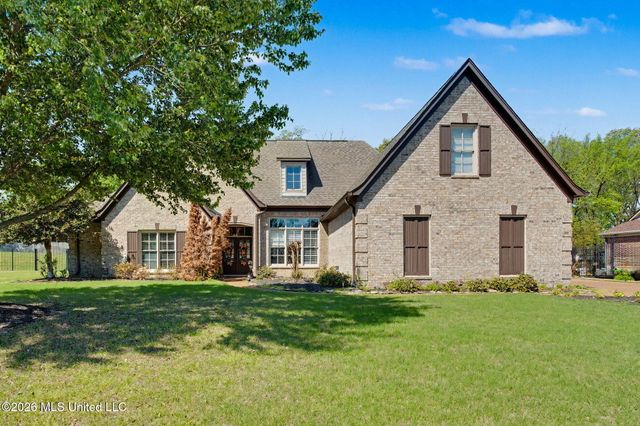 3815 Park Creek Drive, Southaven, MS 38672