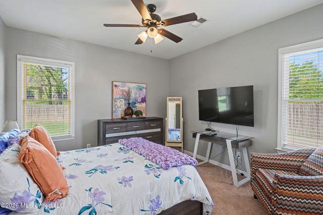 3815 Park Creek Drive, Southaven, MS 38672