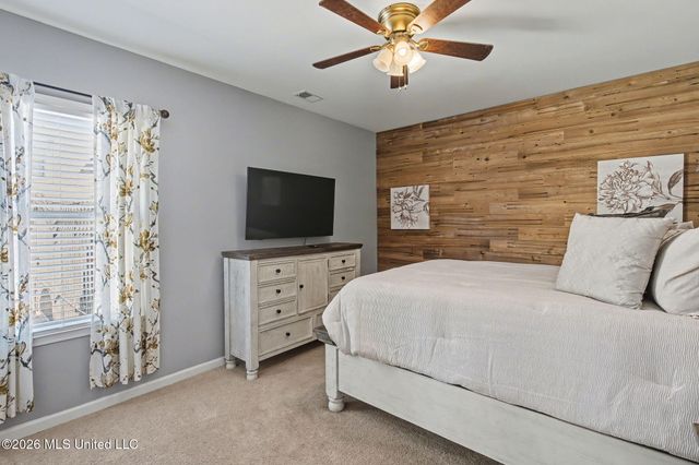 3815 Park Creek Drive, Southaven, MS 38672