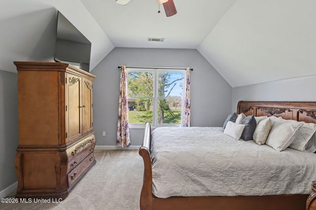 3815 Park Creek Drive, Southaven, MS 38672
