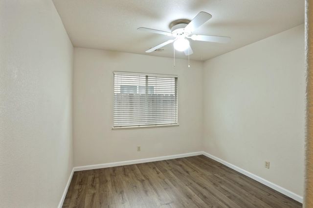 3716 Des Moines Dr, Stockton, CA 95209