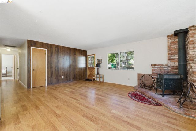 17173 Mount Elizabeth Dr, Sonora, CA 95370