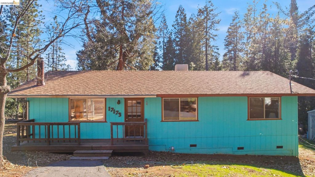 17173 Mount Elizabeth Dr, Sonora, CA 95370