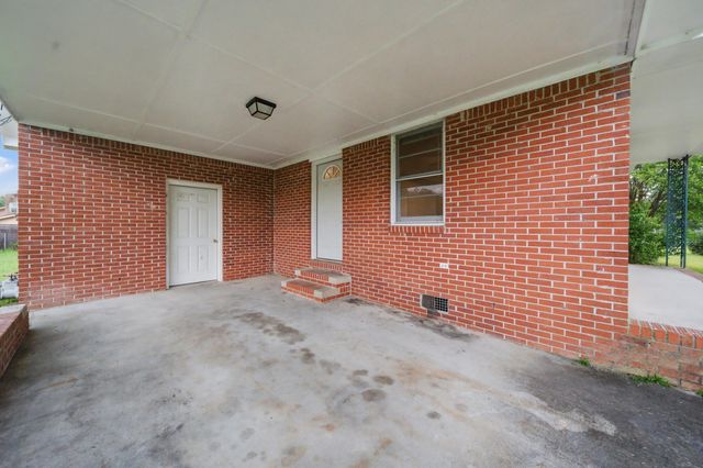 1828 Dellwood Drive, Orangeburg, SC 29115