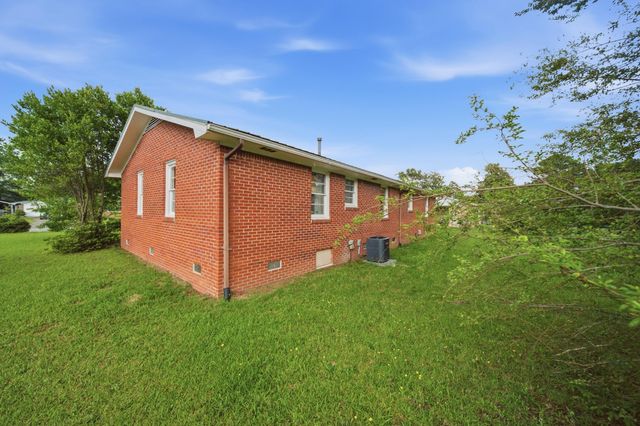 1828 Dellwood Drive, Orangeburg, SC 29115