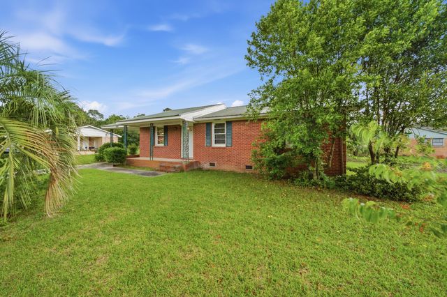 1828 Dellwood Drive, Orangeburg, SC 29115