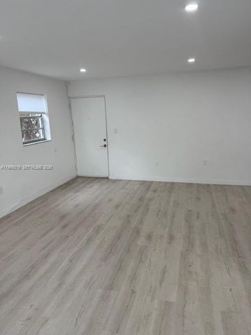 1605 Meridian Ave 401, Miami Beach, FL 33139