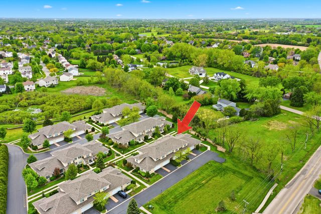 1274 Walnut Glen Drive, Crystal Lake, IL 60014