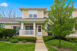 1274 Walnut Glen Drive, Crystal Lake, IL 60014