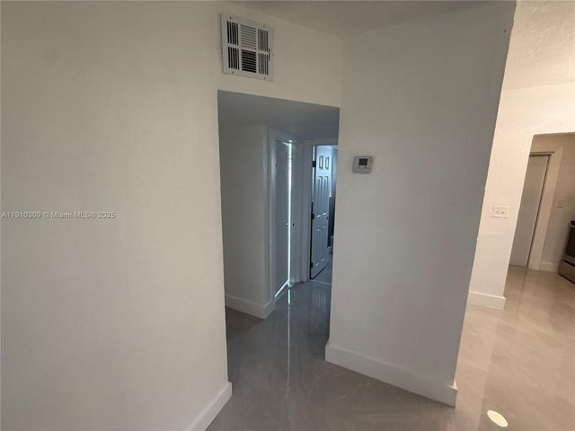 1251 NW 61st St 5, Miami, FL 33142