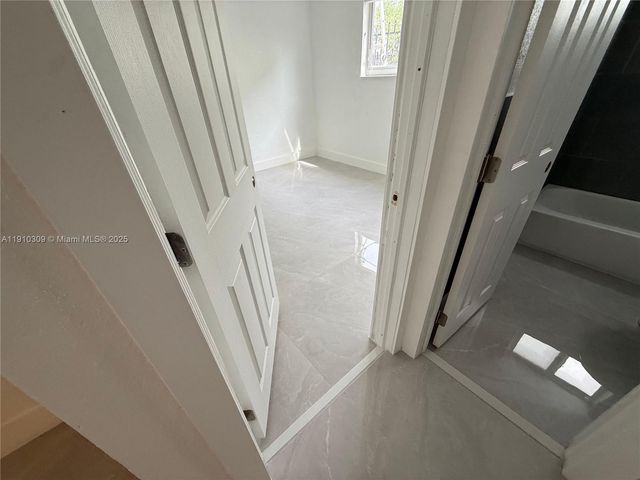 1251 NW 61st St 5, Miami, FL 33142