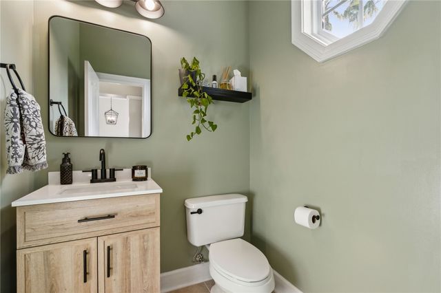 100 Maybird Drive, Kingsland, GA 31548