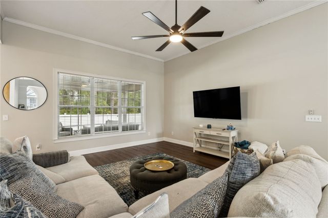 100 Maybird Drive, Kingsland, GA 31548