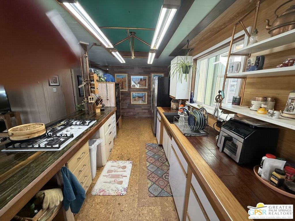 Image 13 of property listing at 18131 Langlois Road H1, Desert Hot Springs, CA 92241