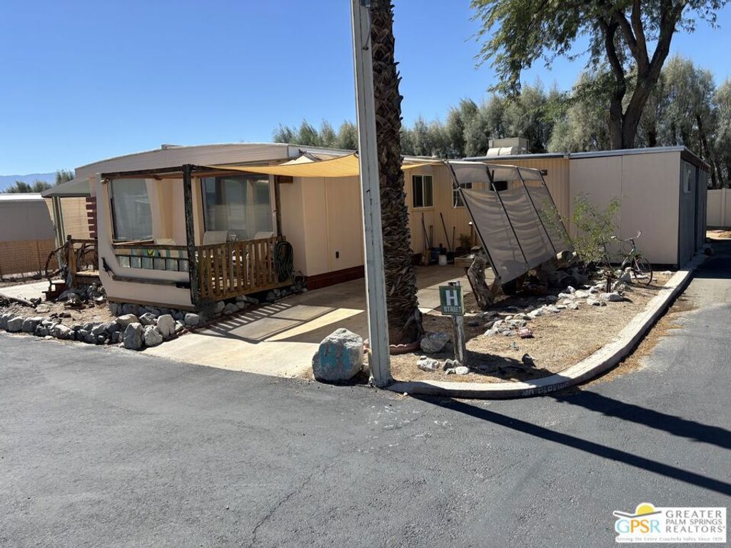 Image 35 of property listing at 18131 Langlois Road H1, Desert Hot Springs, CA 92241