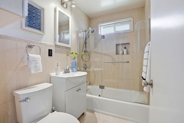 510 Sterling View Avenue, Belmont, CA 94002