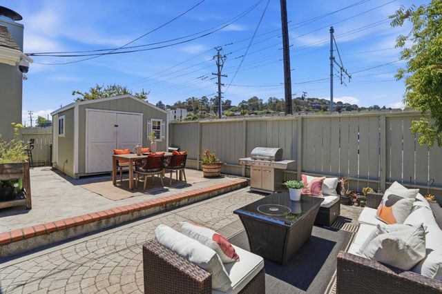 510 Sterling View Avenue, Belmont, CA 94002