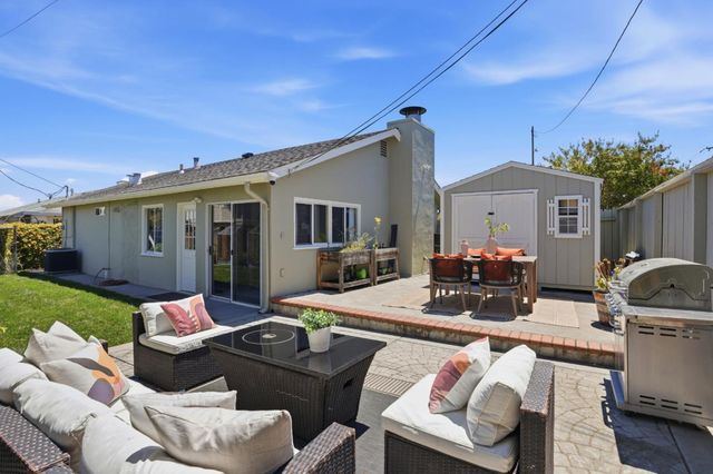 510 Sterling View Avenue, Belmont, CA 94002
