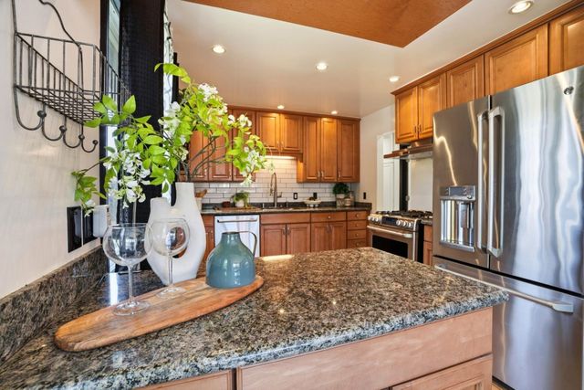 510 Sterling View Avenue, Belmont, CA 94002
