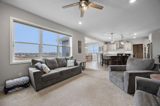 14341 Alder Way, Rosemount, MN 55068