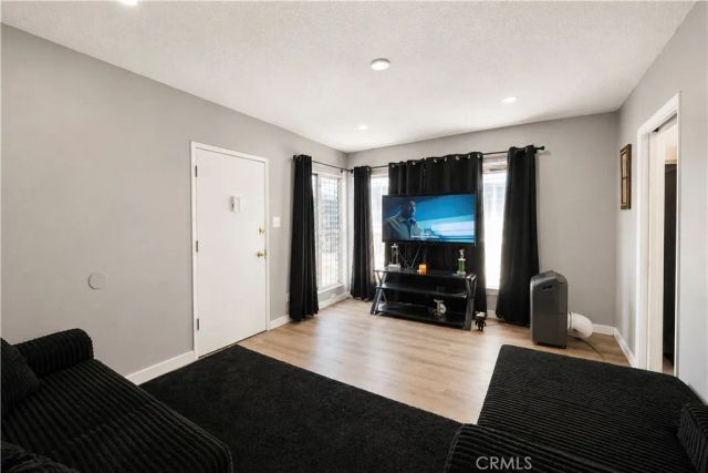 338 E 99th, Los Angeles, CA 90003