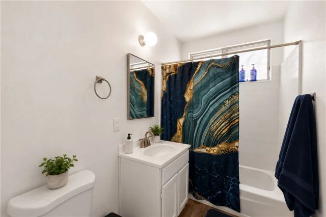 338 E 99th, Los Angeles, CA 90003