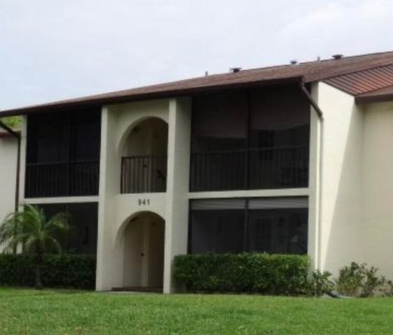 4815 Sable Pine Circle C1, West Palm Beach, FL 33417