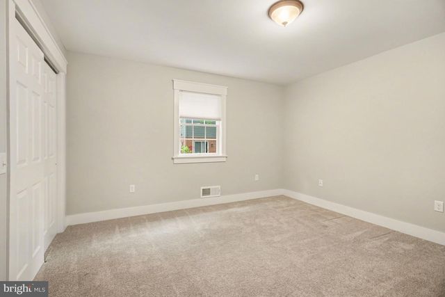51 TROY DR, Lititz, PA 17543