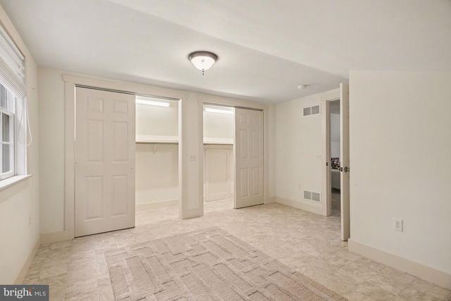 51 TROY DR, Lititz, PA 17543