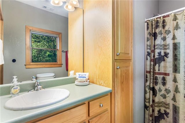 525 Gallery Court, Ellijay, GA 30540