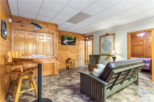 525 Gallery Court, Ellijay, GA 30540