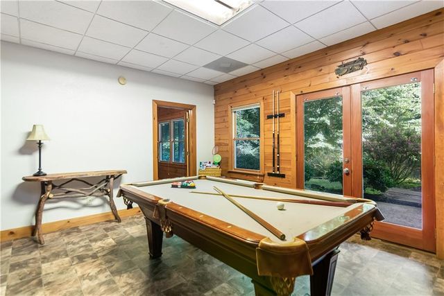 525 Gallery Court, Ellijay, GA 30540