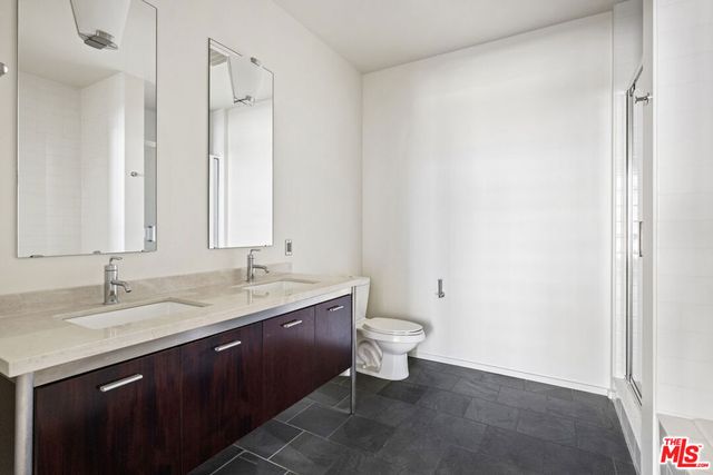 1155 S Grand Avenue 508, Los Angeles, CA 90015