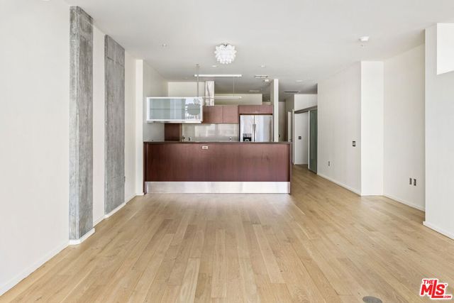 1155 S Grand Avenue 508, Los Angeles, CA 90015