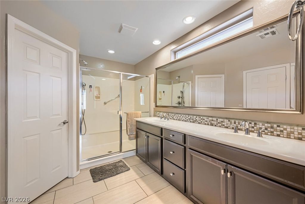 3708 Rocklin Peak Avenue, North Las Vegas, NV 89081 — photo 4