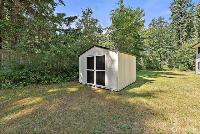 20820 127th Avenue E, Graham, WA 98338
