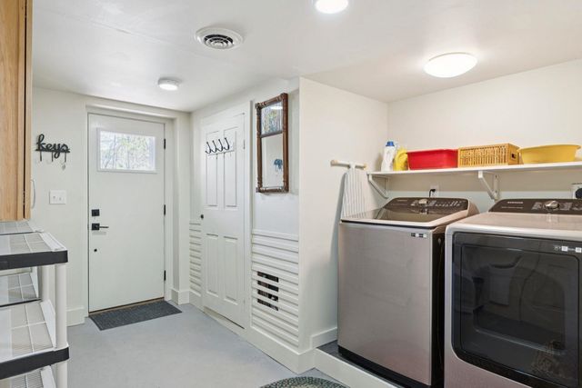 3 Briggs Lane, Brandon, VT 05733
