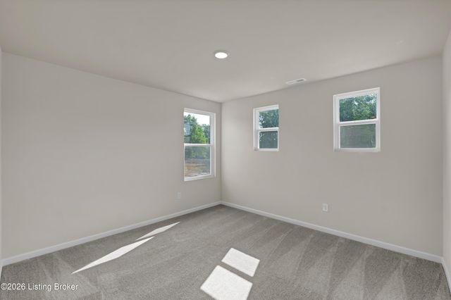 8417 Hollis Vw Way, Louisville, KY 40214