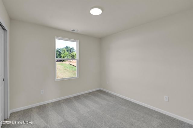 8417 Hollis Vw Way, Louisville, KY 40214