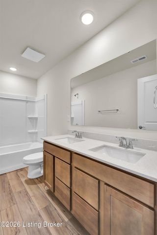 8417 Hollis Vw Way, Louisville, KY 40214
