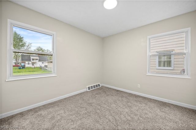 624 Eastern Heights Boulevard, Elyria, OH 44035