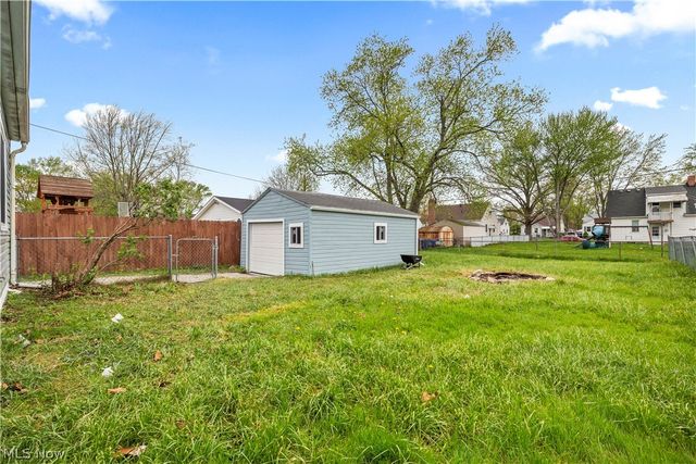 624 Eastern Heights Boulevard, Elyria, OH 44035