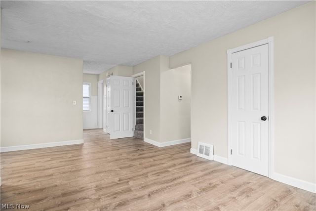 624 Eastern Heights Boulevard, Elyria, OH 44035